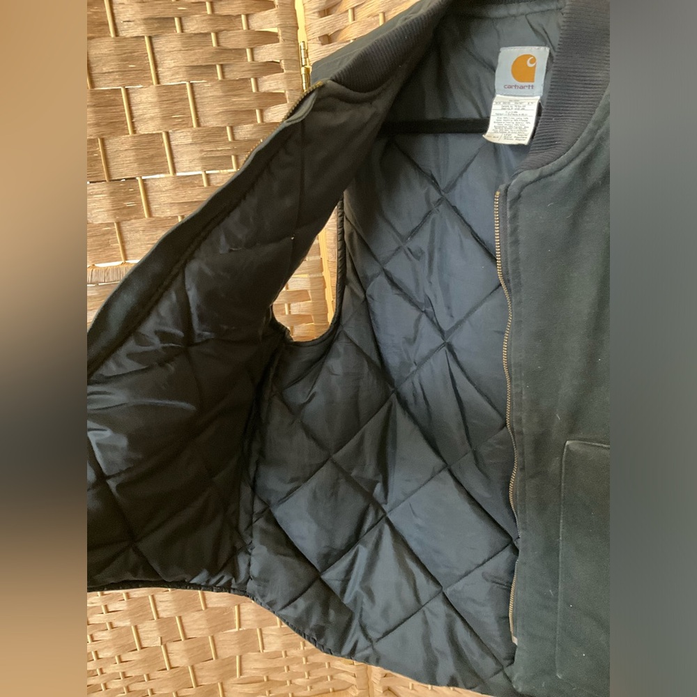 Carhartt Black Insulated Work Vest - Picture 4 of 9